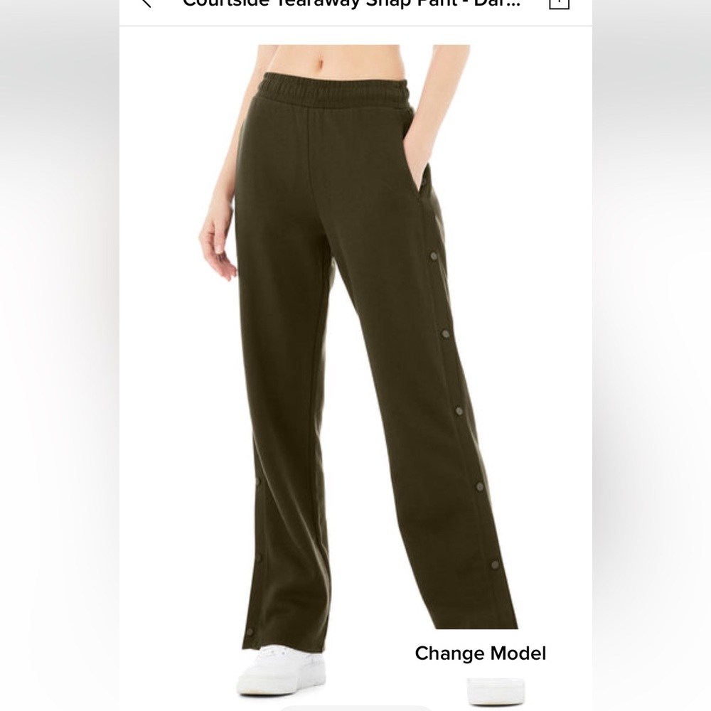 NWT Alo Courtside Tearaway Snap Pants